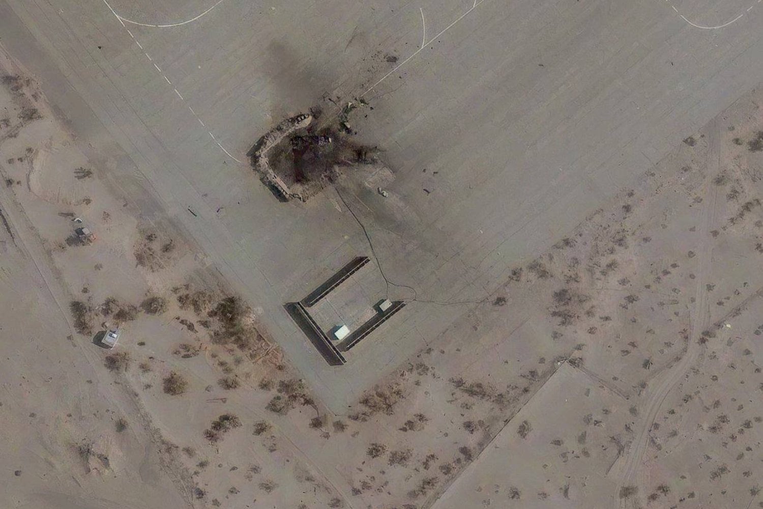 Un enjambre de drones baratos ha puesto en jaque uno de los escudos militares más sofisticados del planeta. Imágenes satelitales sugieren que varios radares clave del sistema antimisiles de EEUU han sido dañados en Oriente Próximo
