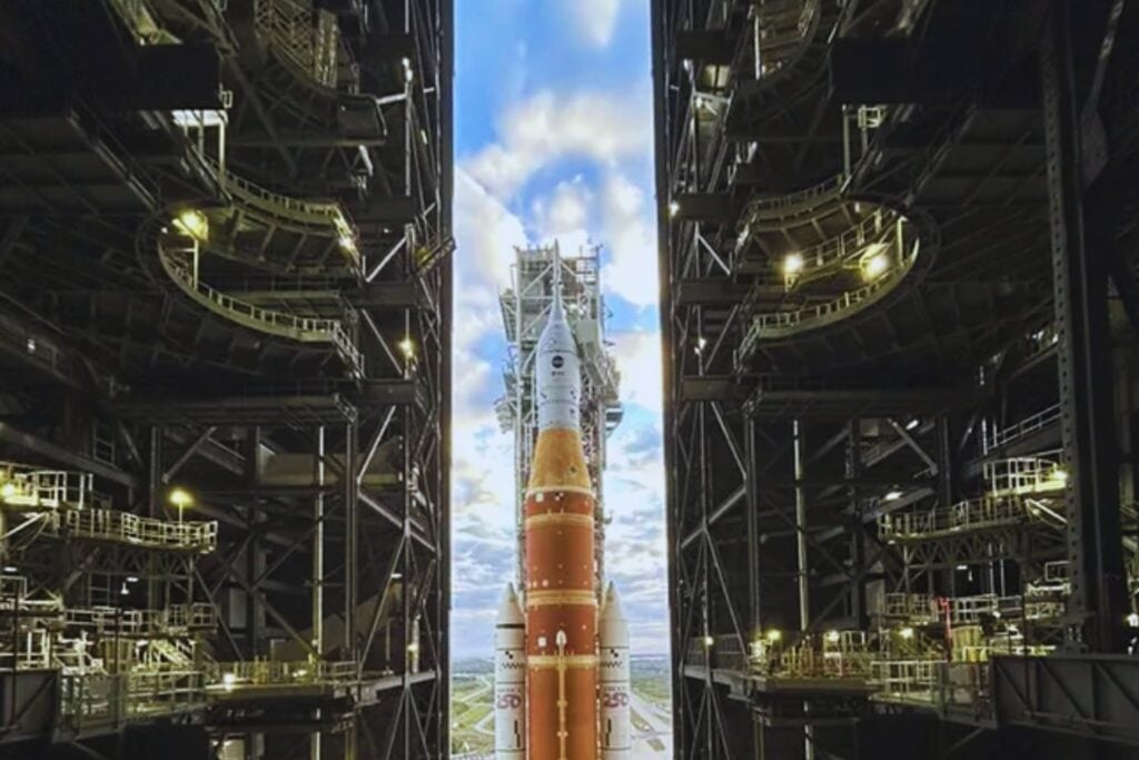 El programa Artemis entra en su fase más importante. La NASA afirma que todo está listo para lanzar la misión Artemis II hacia la Luna tras resolver varios problemas técnicos