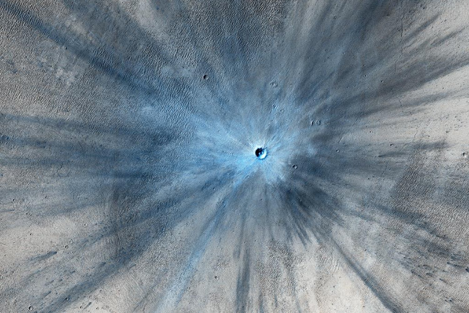 La NASA acaba de recordar por qué el Mars Reconnaissance Orbiter sigue siendo una de sus misiones más valiosas. En su aniversario, comparte imágenes espectaculares que revelan Marte con un detalle extraordinario
