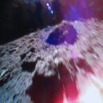 Un asteroide ha traído hasta la Tierra algo más que polvo antiguo: una huella intacta del nacimiento del sistema solar. Las partículas de Ryugu revelan que algunas rocas pueden registrar y conservar campos magnéticos de hace 4.600 millones de años