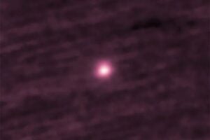 3I/ATLAS ya era un visitante rarísimo por venir de otro sistema estelar. Lo sorprendente es que ahora su composición química podría estar revelando de qué parte de la galaxia escapó