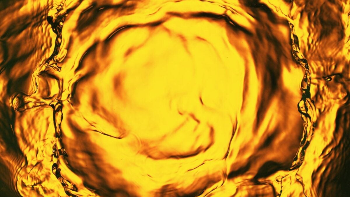 Los líquidos producen un ruido al romperse, según un estudio