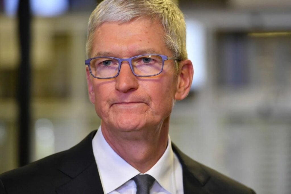 Bombazo: Apple elimina la App de vibe coding para iPhone de la App Store