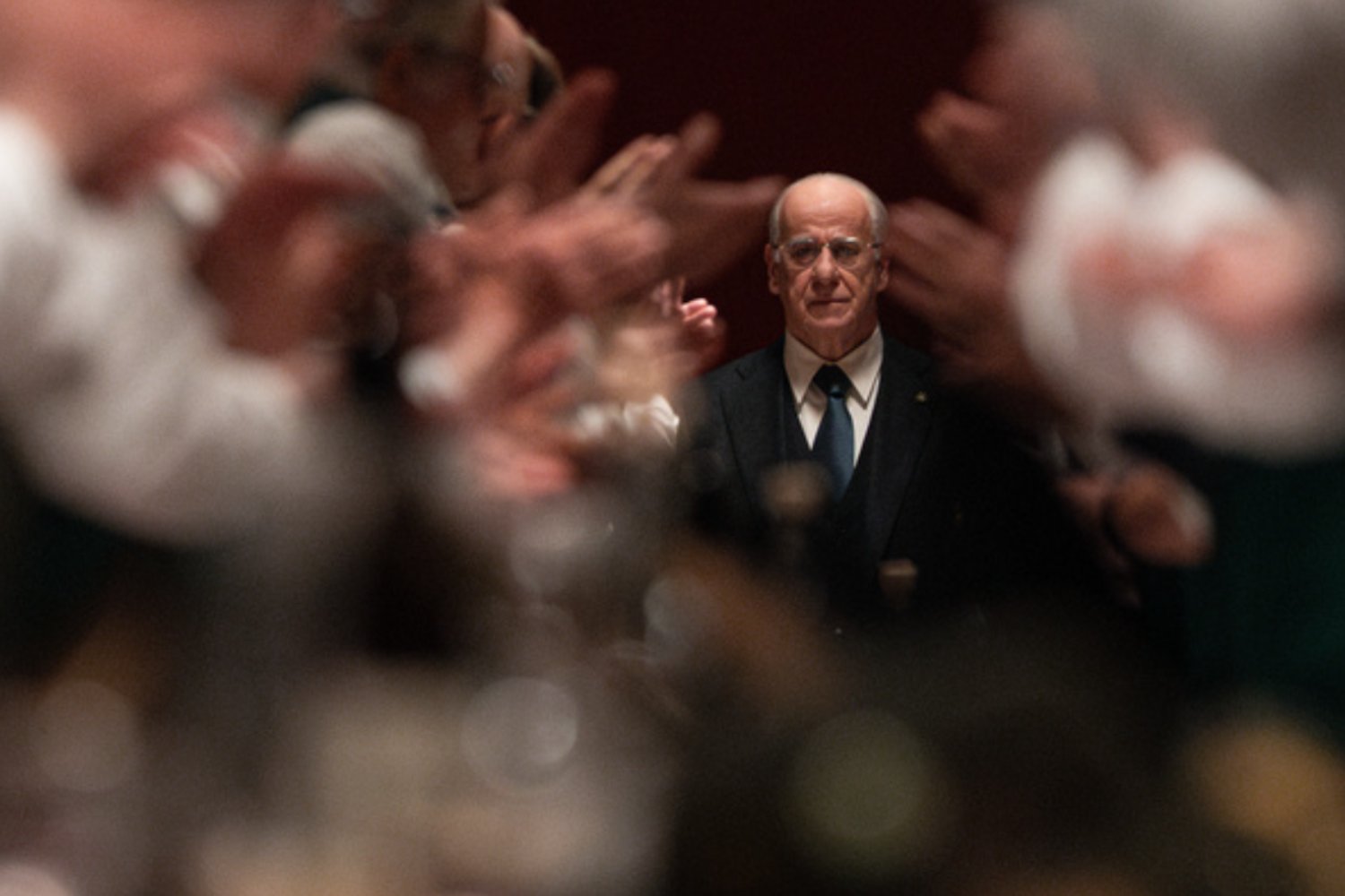 Cuando gobernar deja de importar: el retrato más humano del poder según Sorrentino