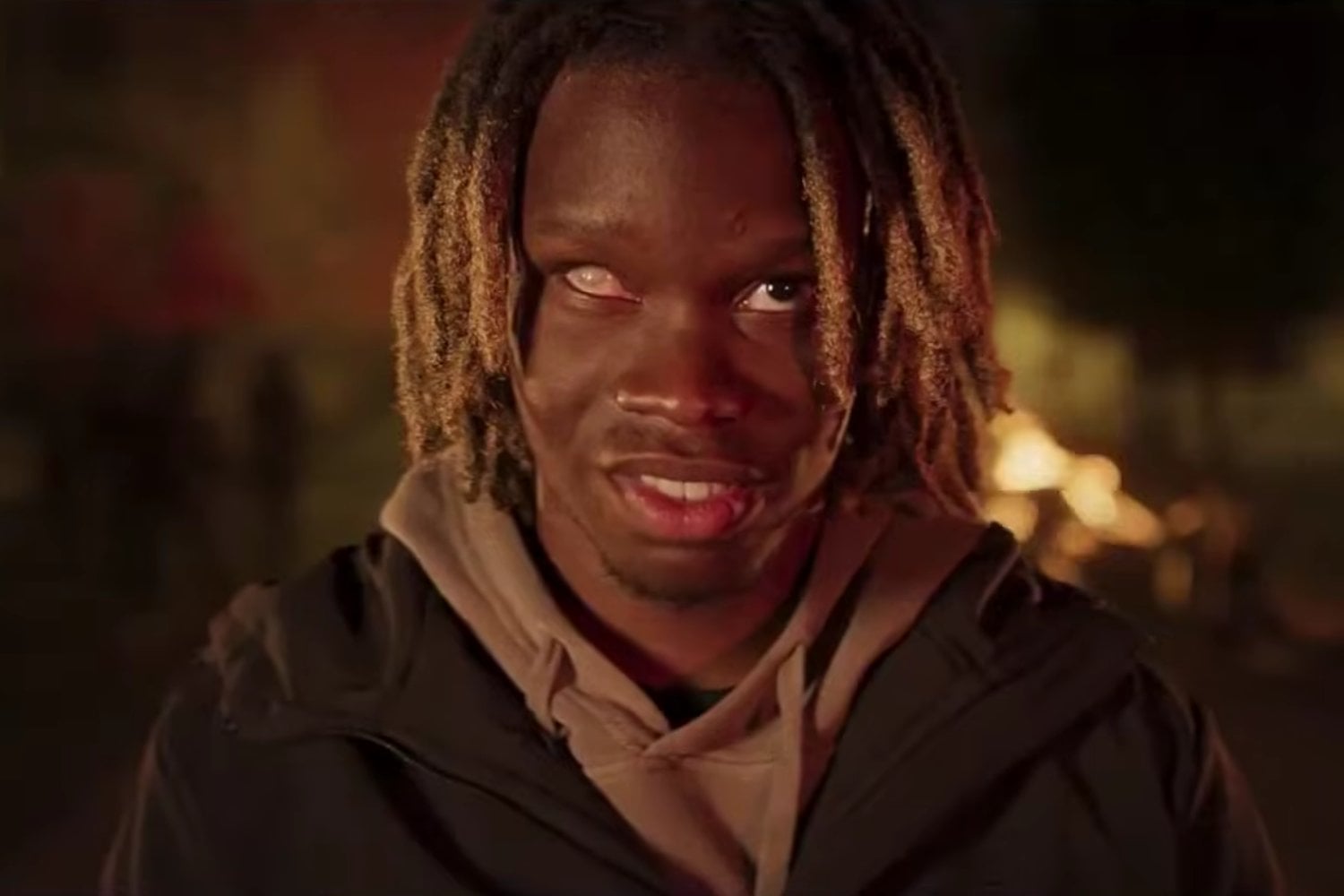 Tres hermanos, un barrio y decisiones imposibles: así cierra la trilogía de Flow callejero