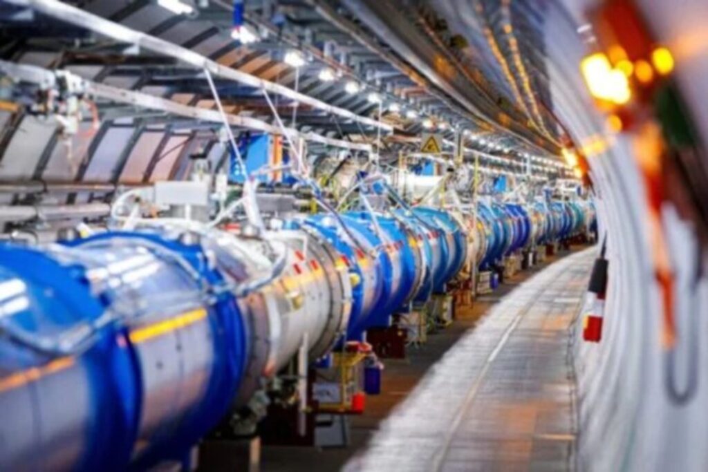 Partuiules El CERN encuentra indicios de una física desconocida que desafía lo que ...