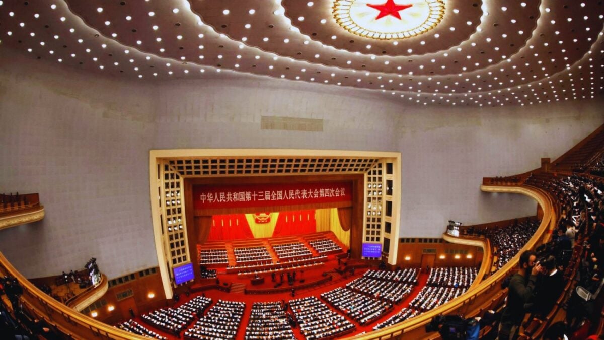 China ya puso fecha a su próximo gran salto tecnológico. Su nuevo plan quinquenal revela cómo quiere dominar la IA, los robots, la energía del futuro y hasta prepararse para un mundo más hostil