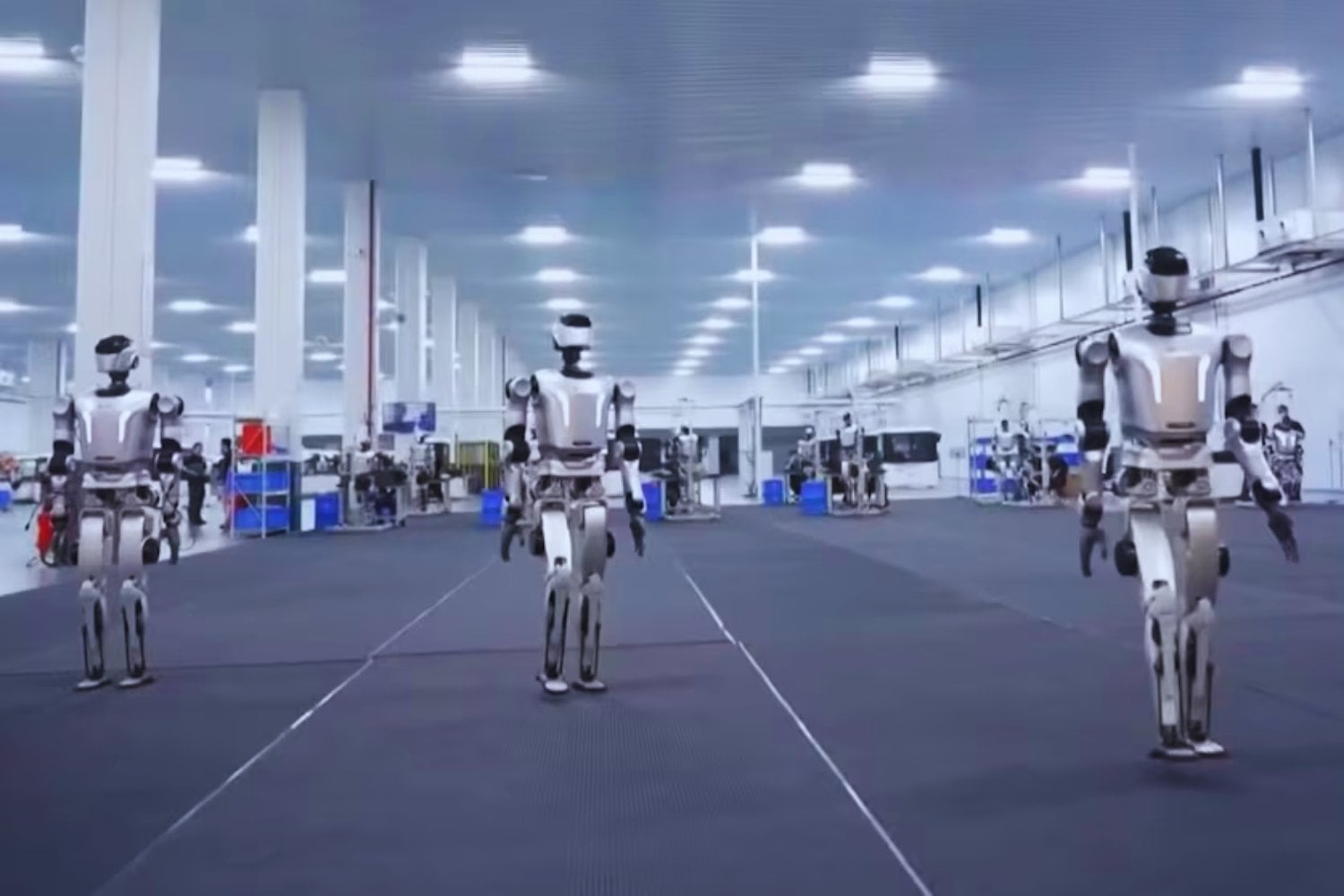 China ya tiene una fábrica capaz de ensamblar un robot humanoide cada 30 minutos. El objetivo no es exhibir tecnología, sino fabricar máquinas listas para trabajar en autos y electrodomésticos