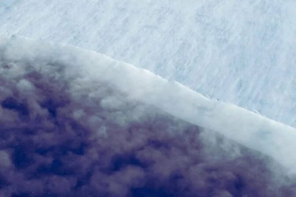El glaciar más peligroso del planeta se está derritiendo más rápido de lo esperado. Ahora los científicos plantean algo radical: construir un muro bajo el mar para frenarlo
