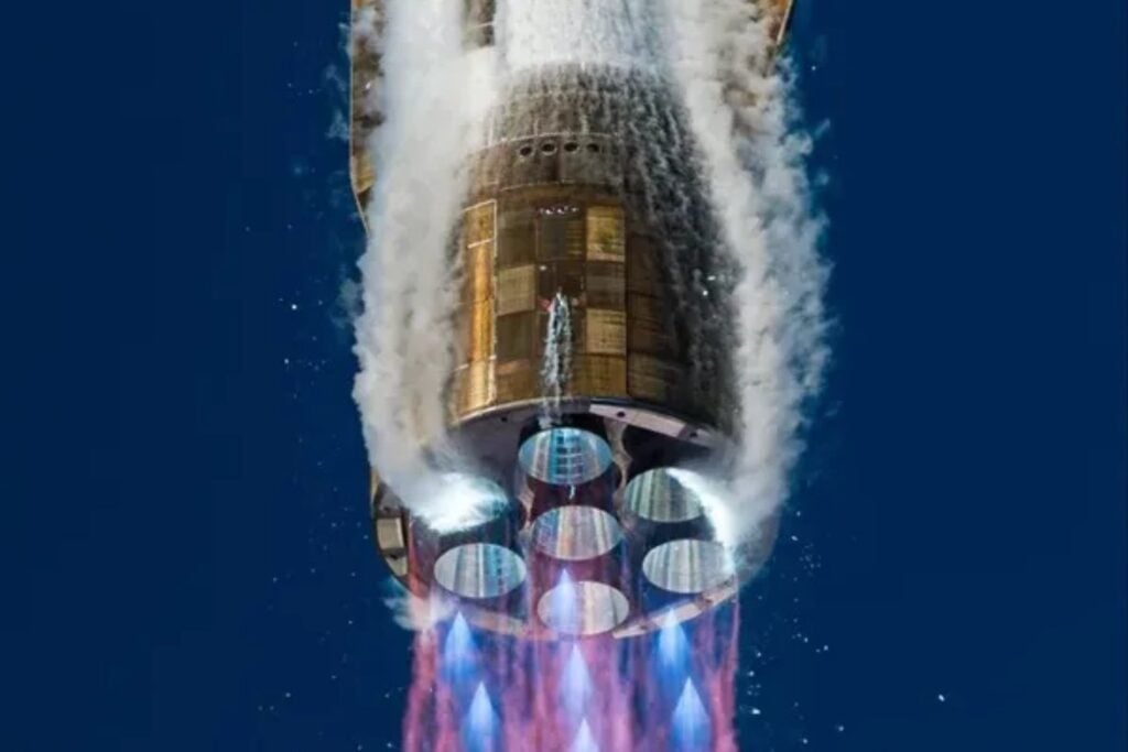 Mover objetos sin tocarlos y sin usar combustible ya no es ciencia ficción. Esta nueva tecnología basada en láseres y metasuperficies logra generar empuje controlado con luz y podría convertirse en una alternativa real para impulsar naves espaciales en el futuro