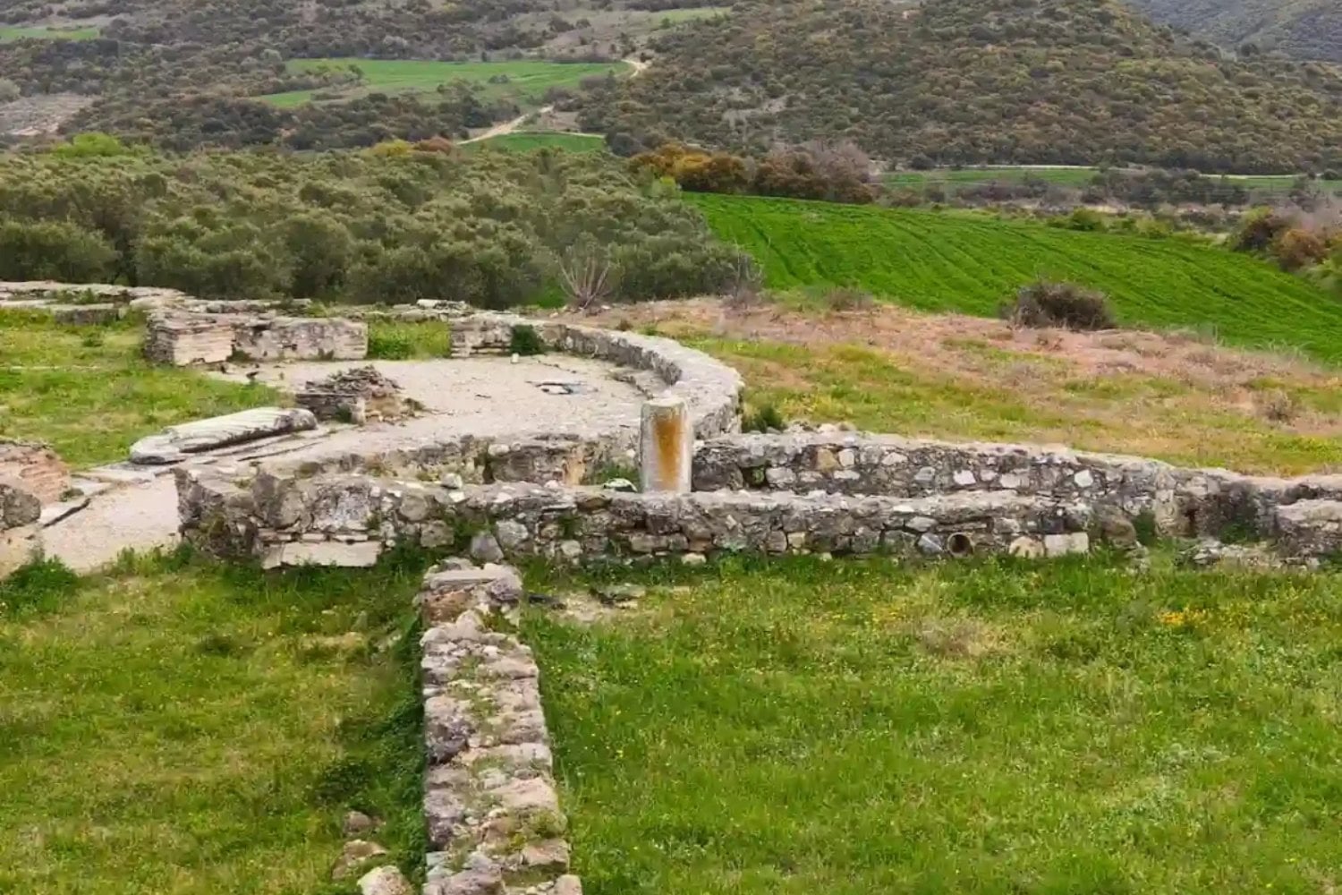 Durante más de mil años, una ciudad griega logró algo clave para sobrevivir: asegurar su agua. Ahora, arqueólogos han reconstruido el sistema hidráulico que hizo posible Anfípolis
