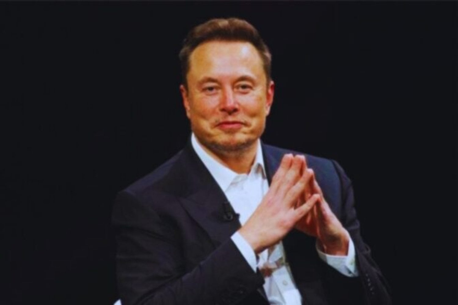 Elon Musk mueve otra ficha gigante en silencio. SpaceX quiere quedarse con Cursor por USD 60.000 millones para ganar la guerra de la IA que escribe código