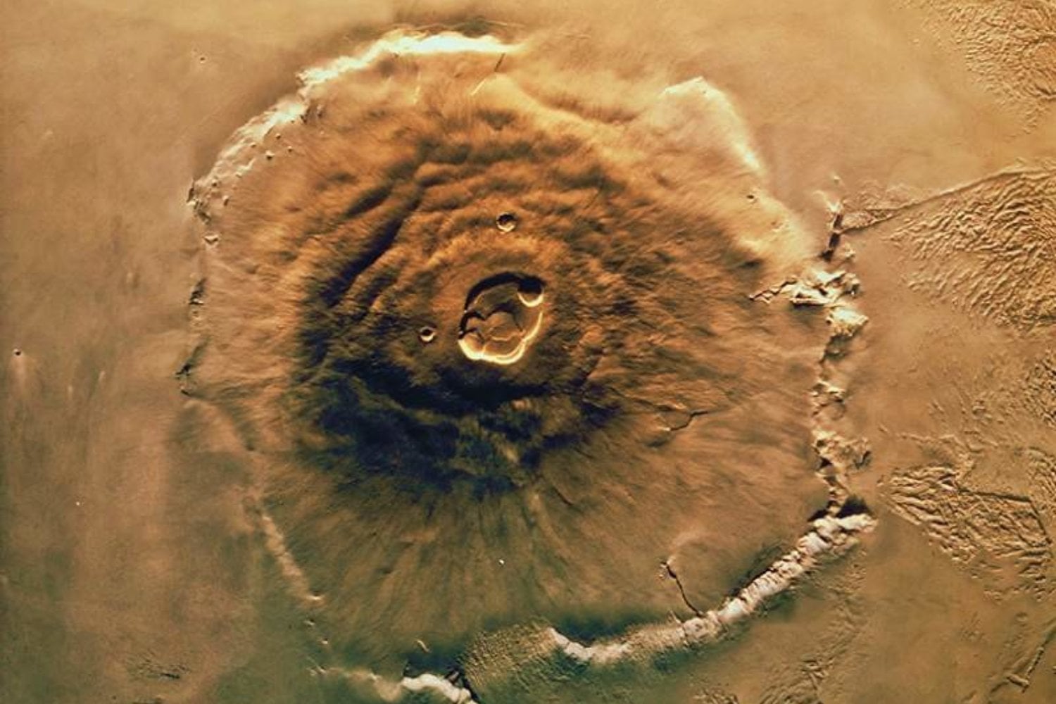 Llevamos décadas buscando vida en la superficie de Marte y quizá estábamos mirando en el lugar equivocado. Una misión propone entrar en sus volcanes y cuevas profundas