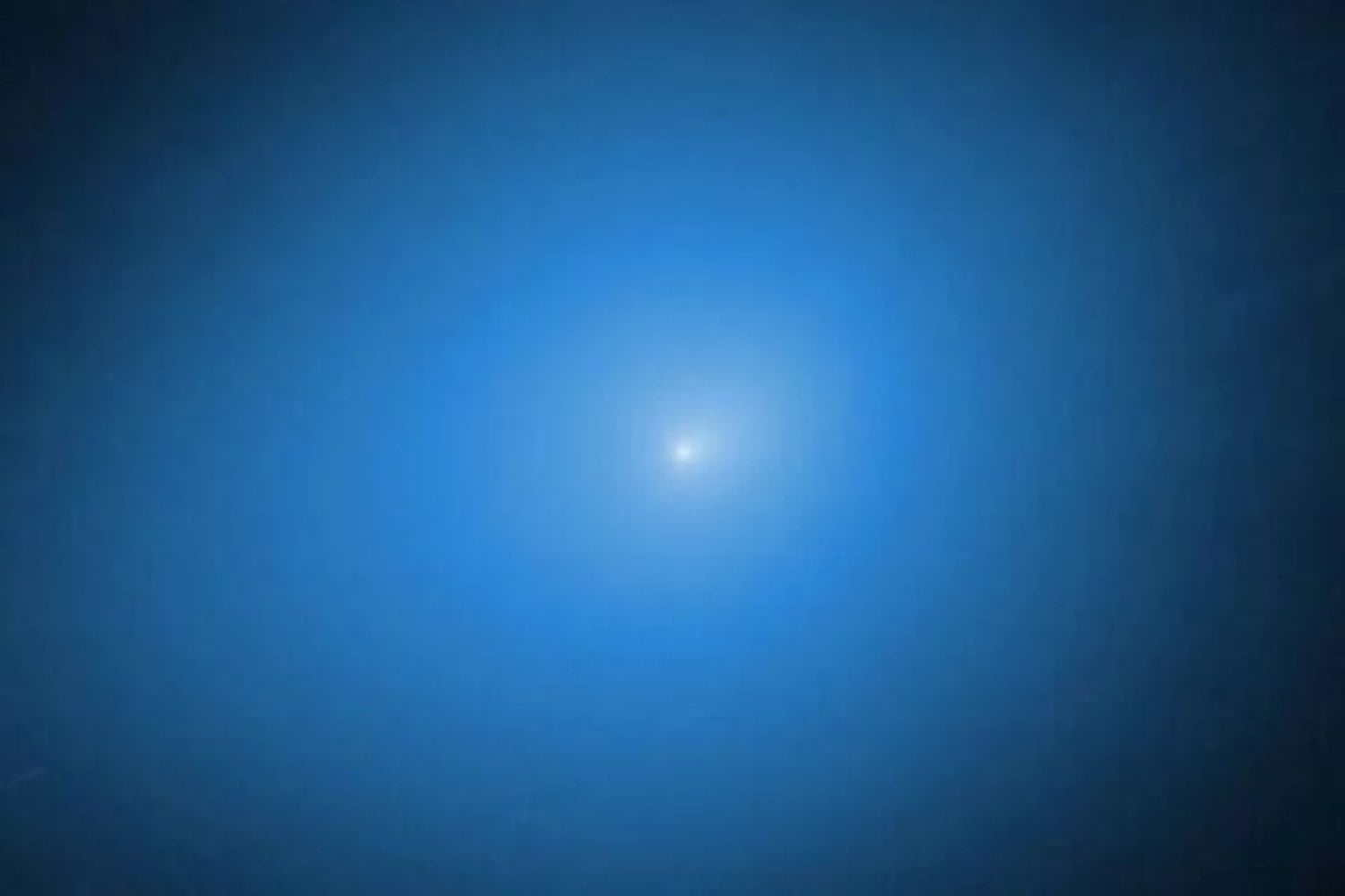 La ESA detecta un fenómeno extremo en un visitante interestelar. El cometa 3I/ATLAS está perdiendo el equivalente a 70 piscinas olímpicas de hielo al día tras su paso por el Sol