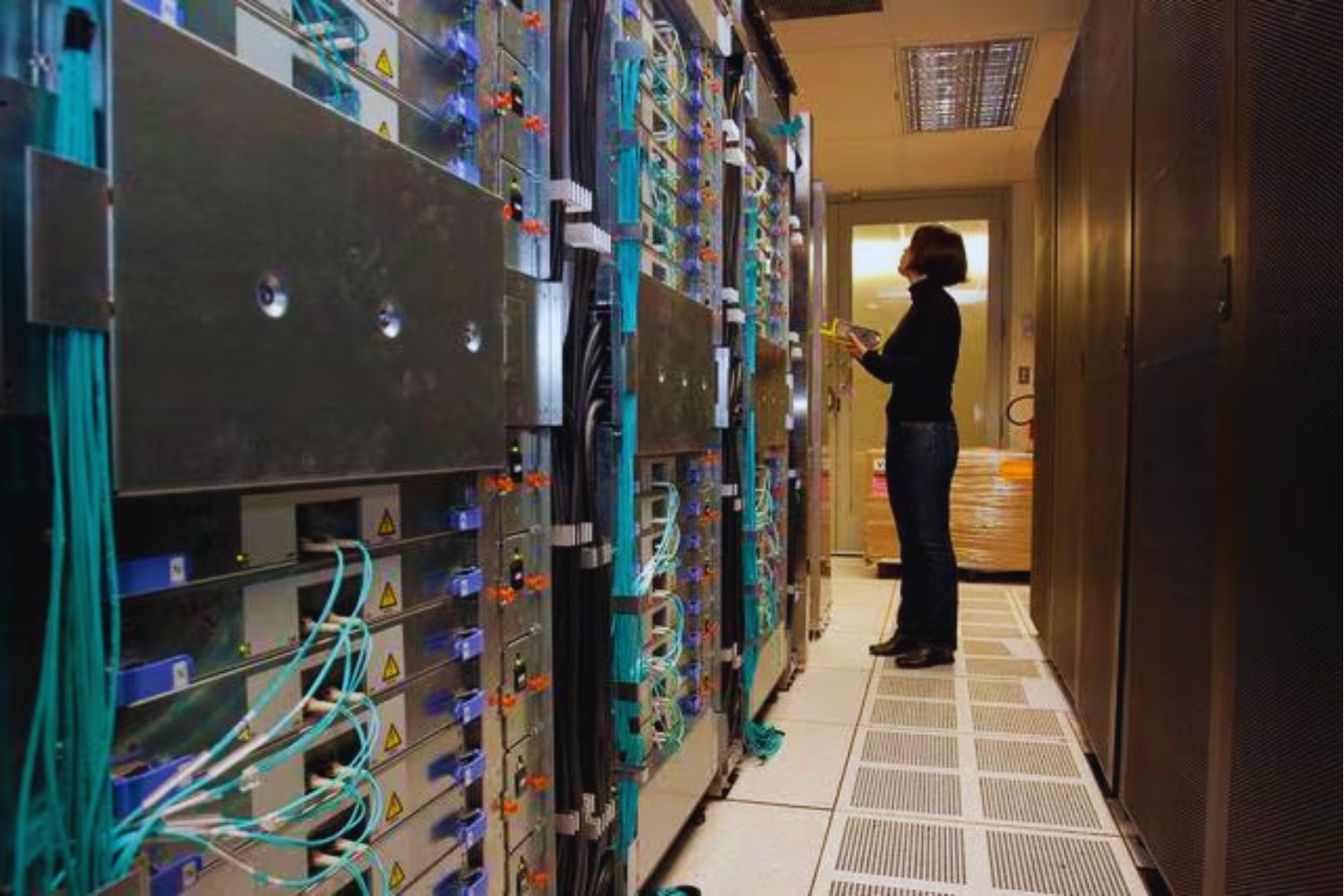 En 2004 ocupaba salas enteras, consumía recursos gigantescos y era la computadora más poderosa del planeta. Hoy una sola GPU doméstica de NVIDIA ya supera su potencia bruta en varios escenarios