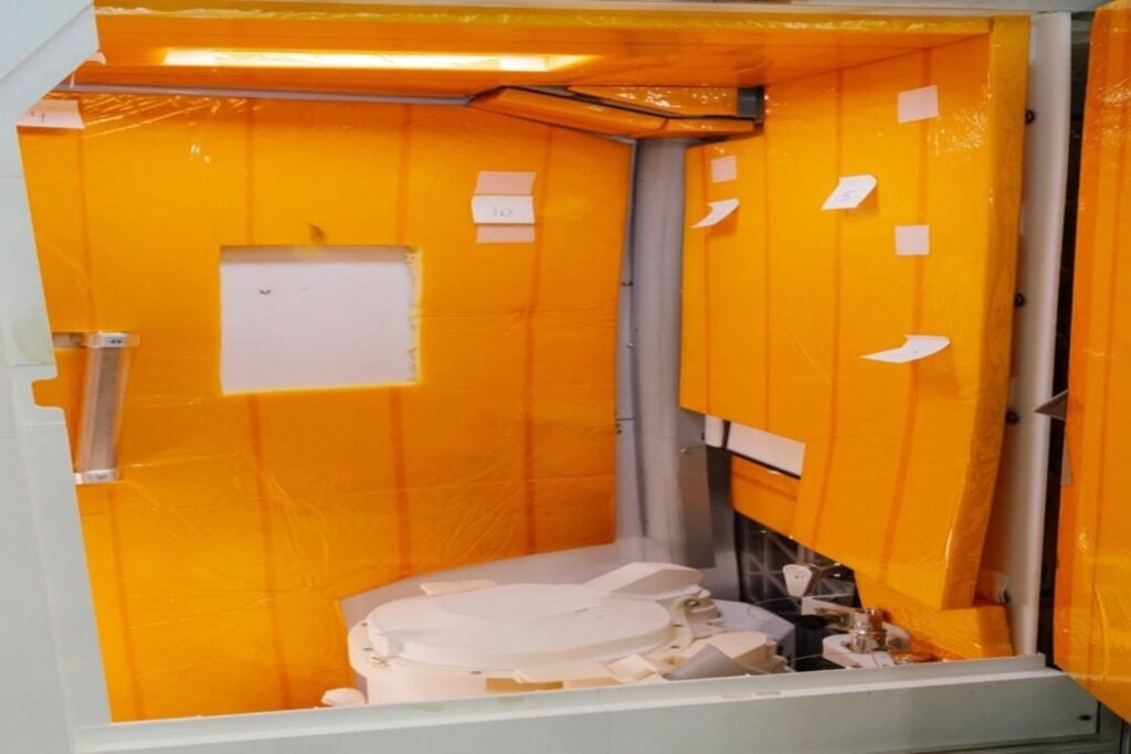 Artemis II volvió a demostrar que llegar cerca de la Luna es más fácil que resolver algo básico en el espacio. Ir al baño sigue siendo uno de los grandes problemas técnicos de cualquier misión tripulada