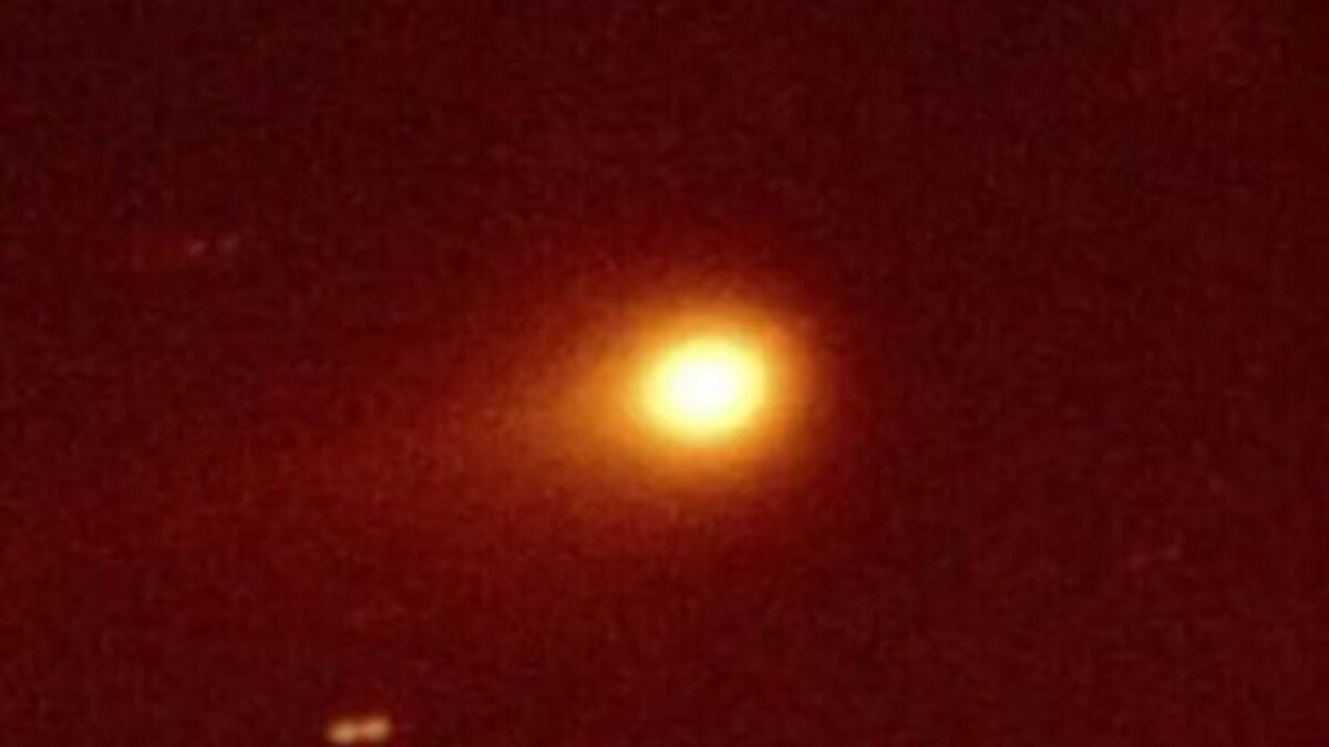 La ESA detecta un fenómeno extremo en un visitante interestelar. El cometa 3I/ATLAS está perdiendo el equivalente a 70 piscinas olímpicas de hielo al día tras su paso por el Sol