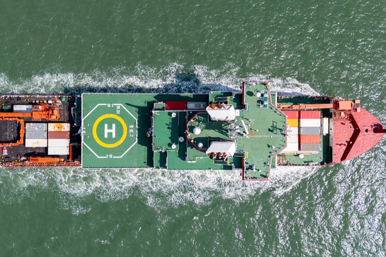 Han perforado más de 3.400 metros de hielo en la Antártida hasta llegar a un lago sellado durante millones de años. Lo que hay allí podría cambiar cómo entendemos el pasado de la Tierra