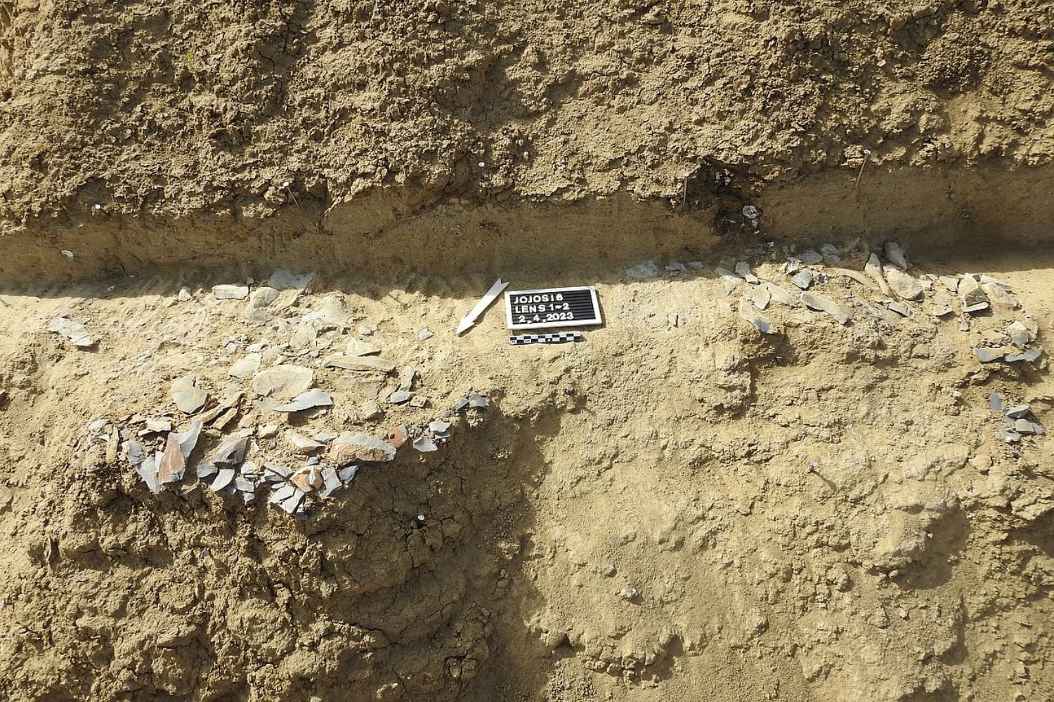 Los primeros humanos ya regresaban una y otra vez al mismo lugar para extraer piedra hace 220.000 años. El hallazgo en Sudáfrica cambia lo que creíamos sobre su capacidad de planificación