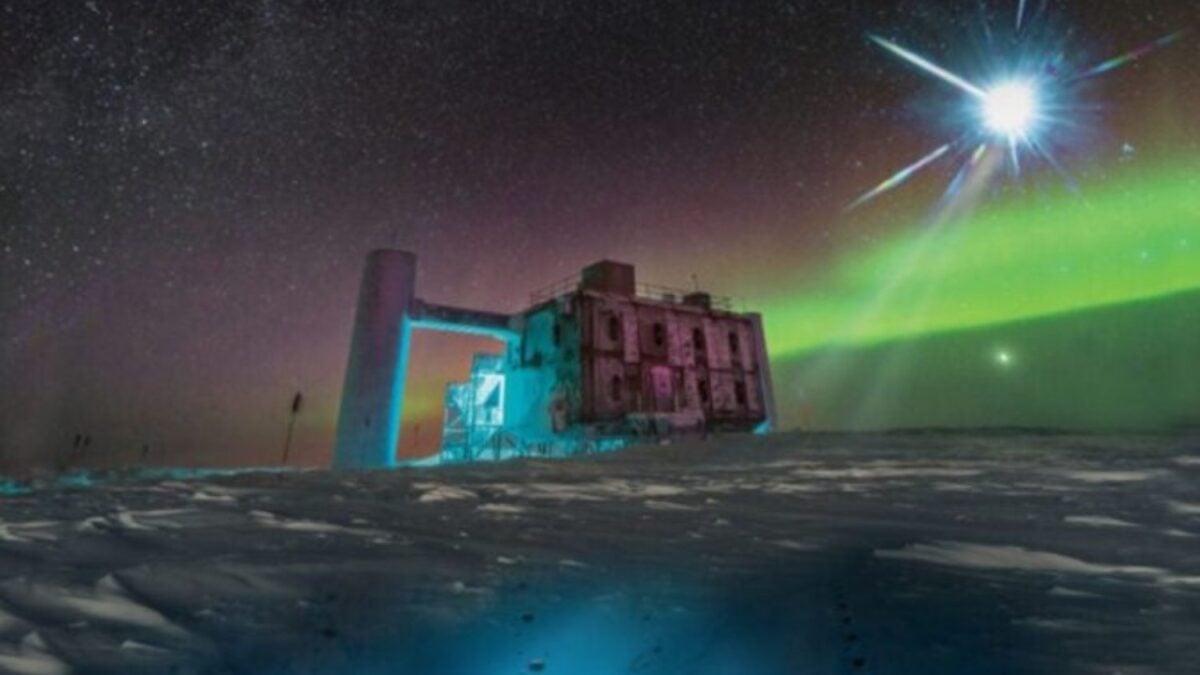 Un neutrino imposible apareció en el Mediterráneo y ahora creen saber de dónde vino. Su energía era tan brutal que apunta a galaxias lejanas y agujeros negros extremos