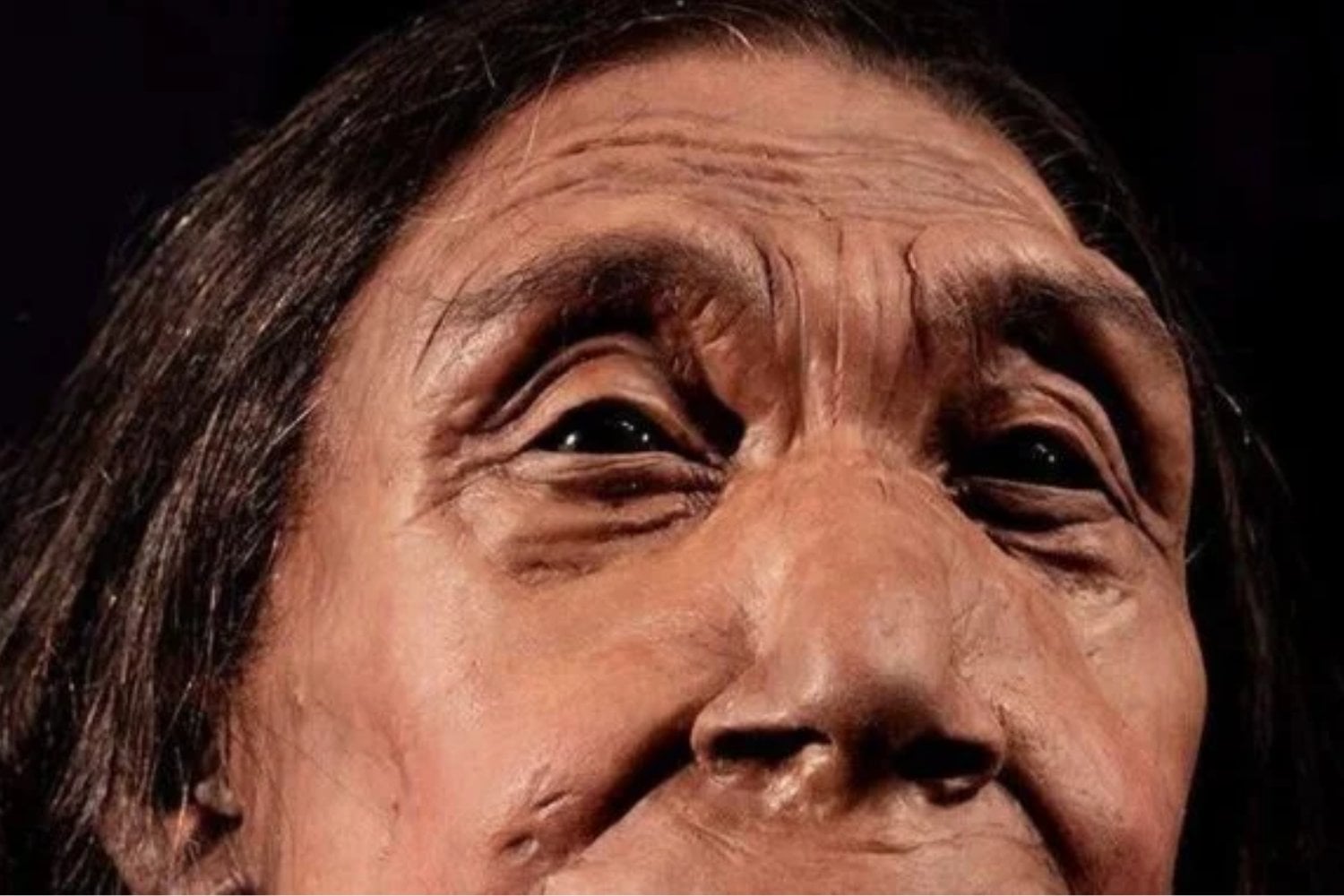 La genética desmonta una de las historias más repetidas sobre neandertales y sapiens en los últimos años. Los cruces existieron, pero no hay pruebas científicas de romances, preferencias amorosas ni vínculos como muchos imaginan hoy