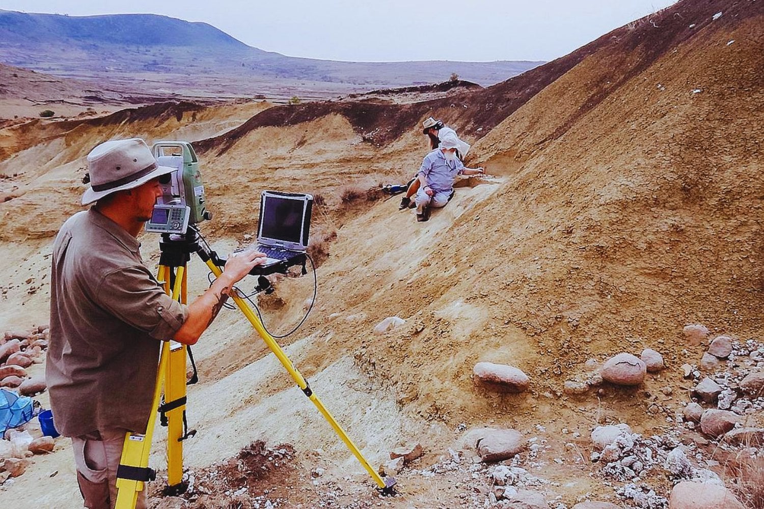 Los primeros humanos ya regresaban una y otra vez al mismo lugar para extraer piedra hace 220.000 años. El hallazgo en Sudáfrica cambia lo que creíamos sobre su capacidad de planificación