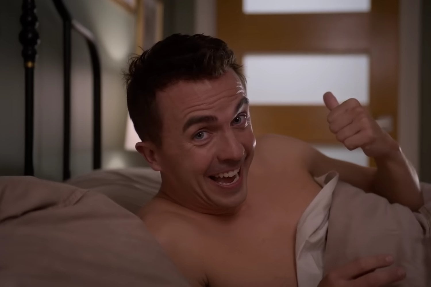 Una familia caótica, un reencuentro y muchas preguntas: el regreso de Malcolm