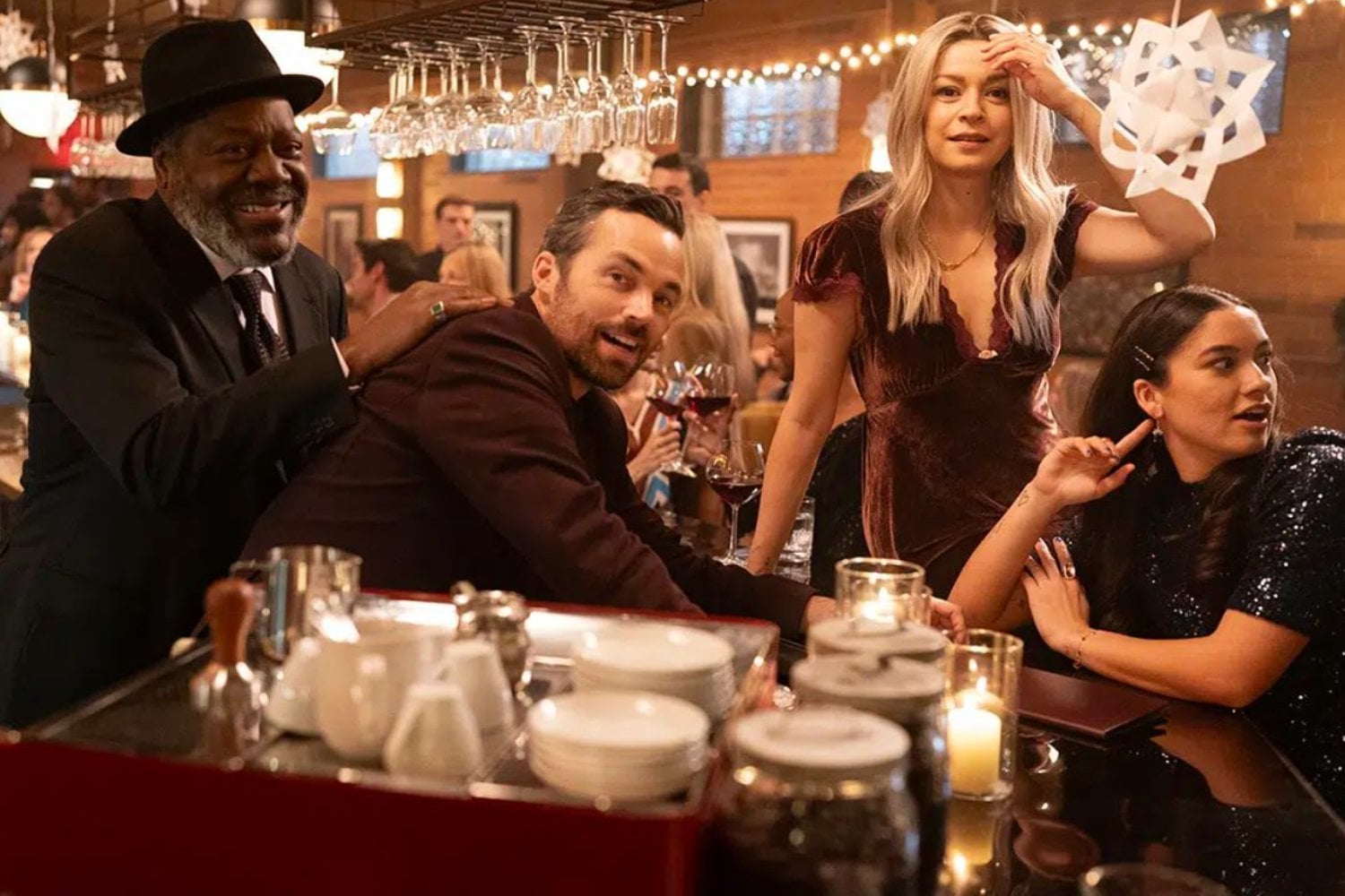 Cuatro vidas, una pérdida y un efecto imposible de frenar: la serie de Netflix que conecta destinos