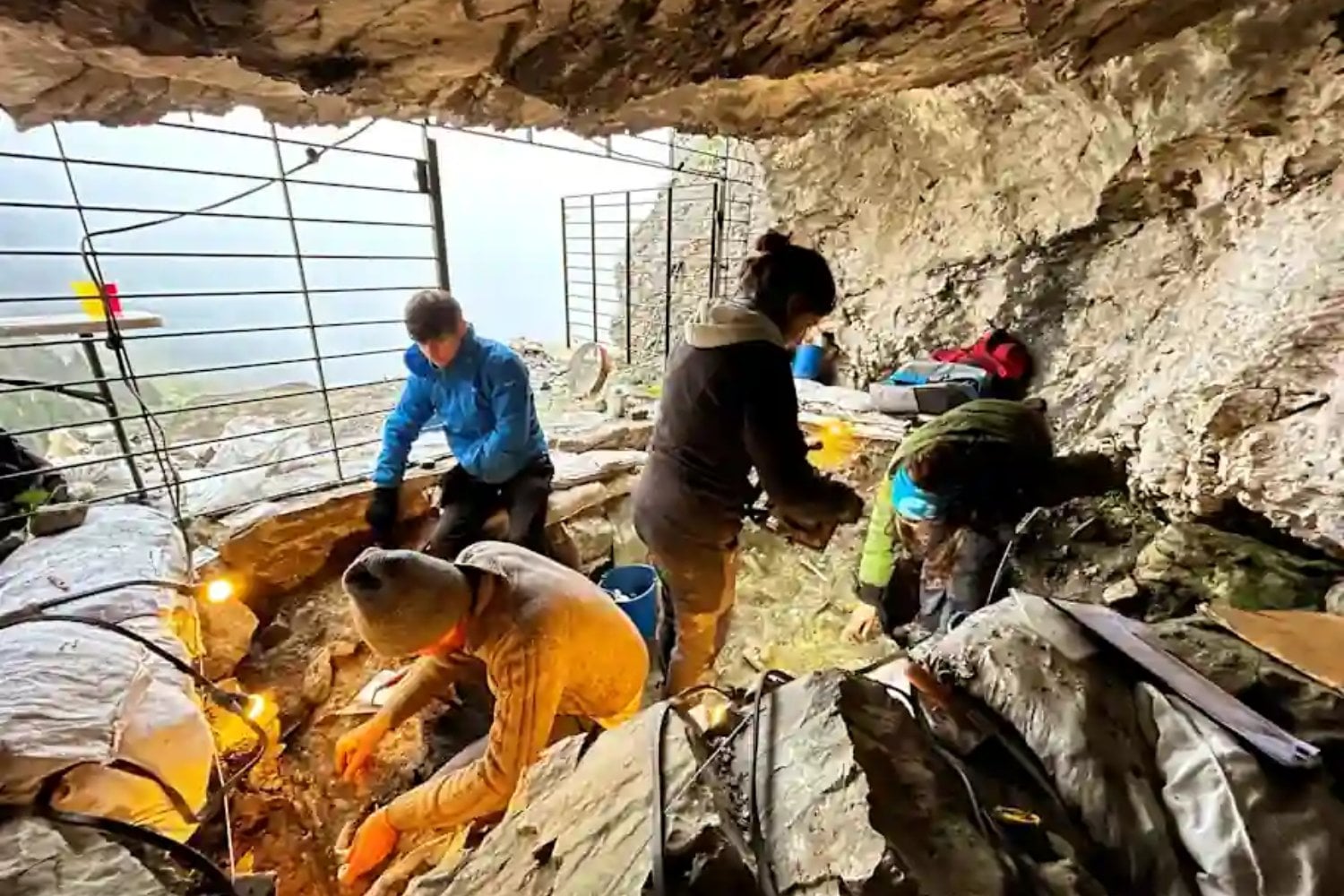 A más de 2.000 metros en los Pirineos encontraron algo que no debería estar ahí. Un campamento minero prehistórico cambia lo que creíamos sobre la vida en alta montaña