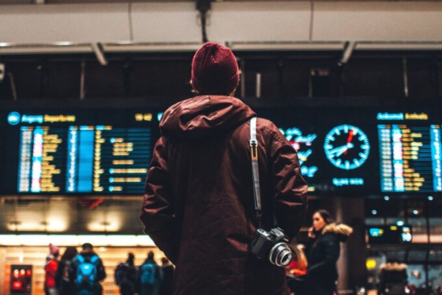 Miles de viajeros descubren este detalle cuando ya tienen billetes, reservas e itinerario cerrados. Reino Unido, Australia y China exigen una vigencia mínima en el pasaporte que va mucho más allá de su fecha de caducidad
