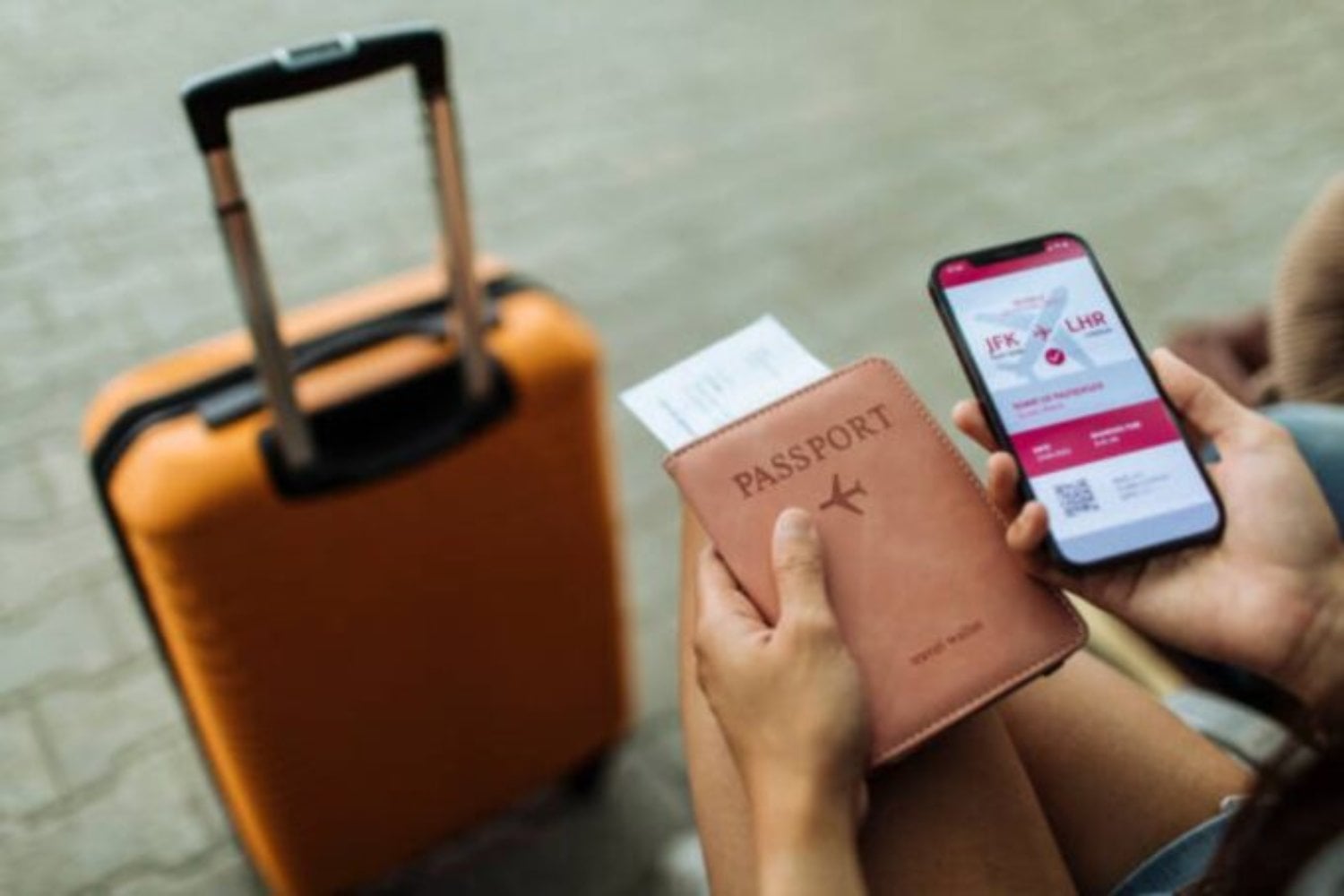 Miles de viajeros descubren este detalle cuando ya tienen billetes, reservas e itinerario cerrados. Reino Unido, Australia y China exigen una vigencia mínima en el pasaporte que va mucho más allá de su fecha de caducidad