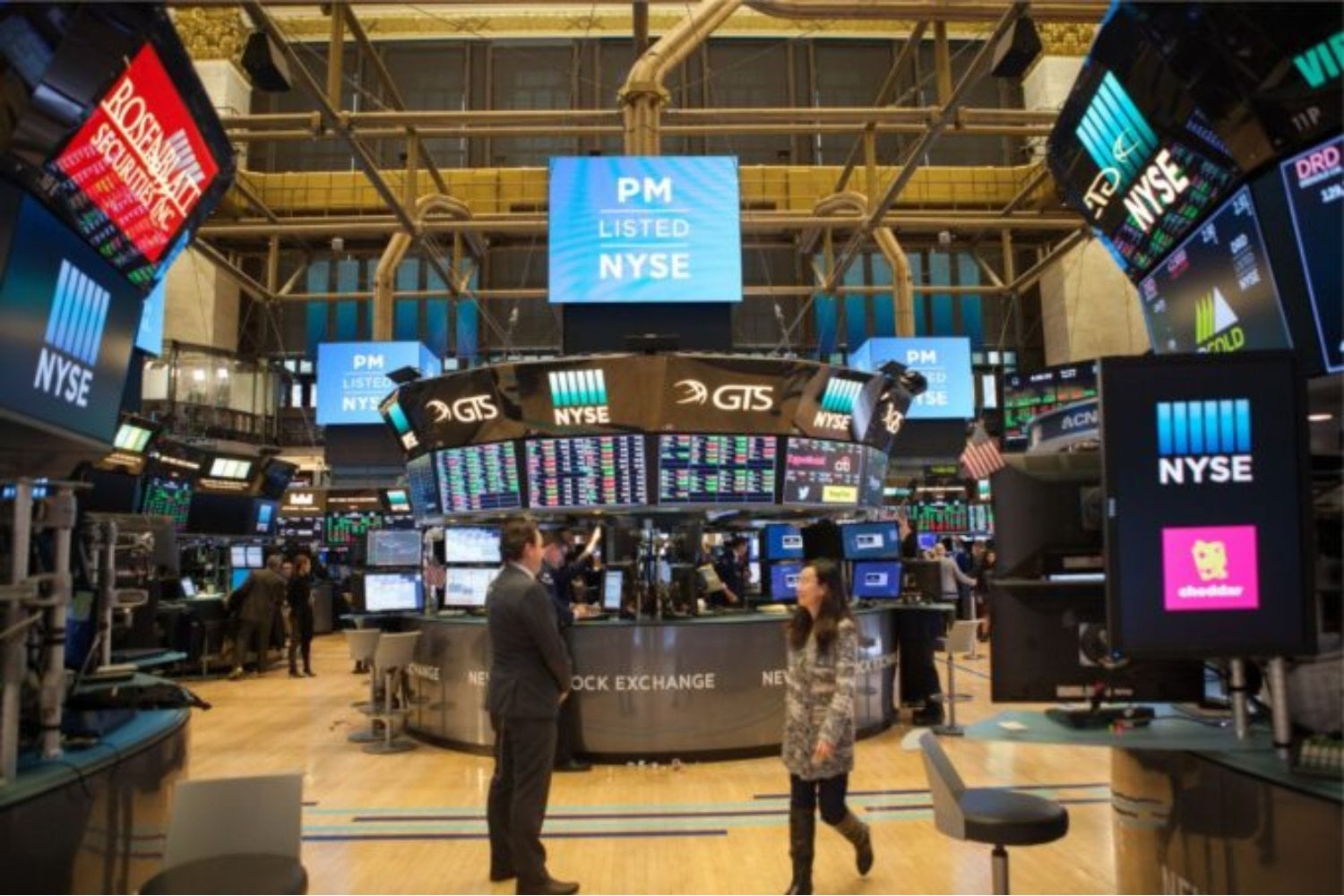 SpaceX, OpenAI y Anthropic podrían protagonizar las ofertas públicas iniciales más grandes jamás vistas en el sector tecnológico. Wall Street ya teme un impacto global sobre ETF, índices y mercados emergentes