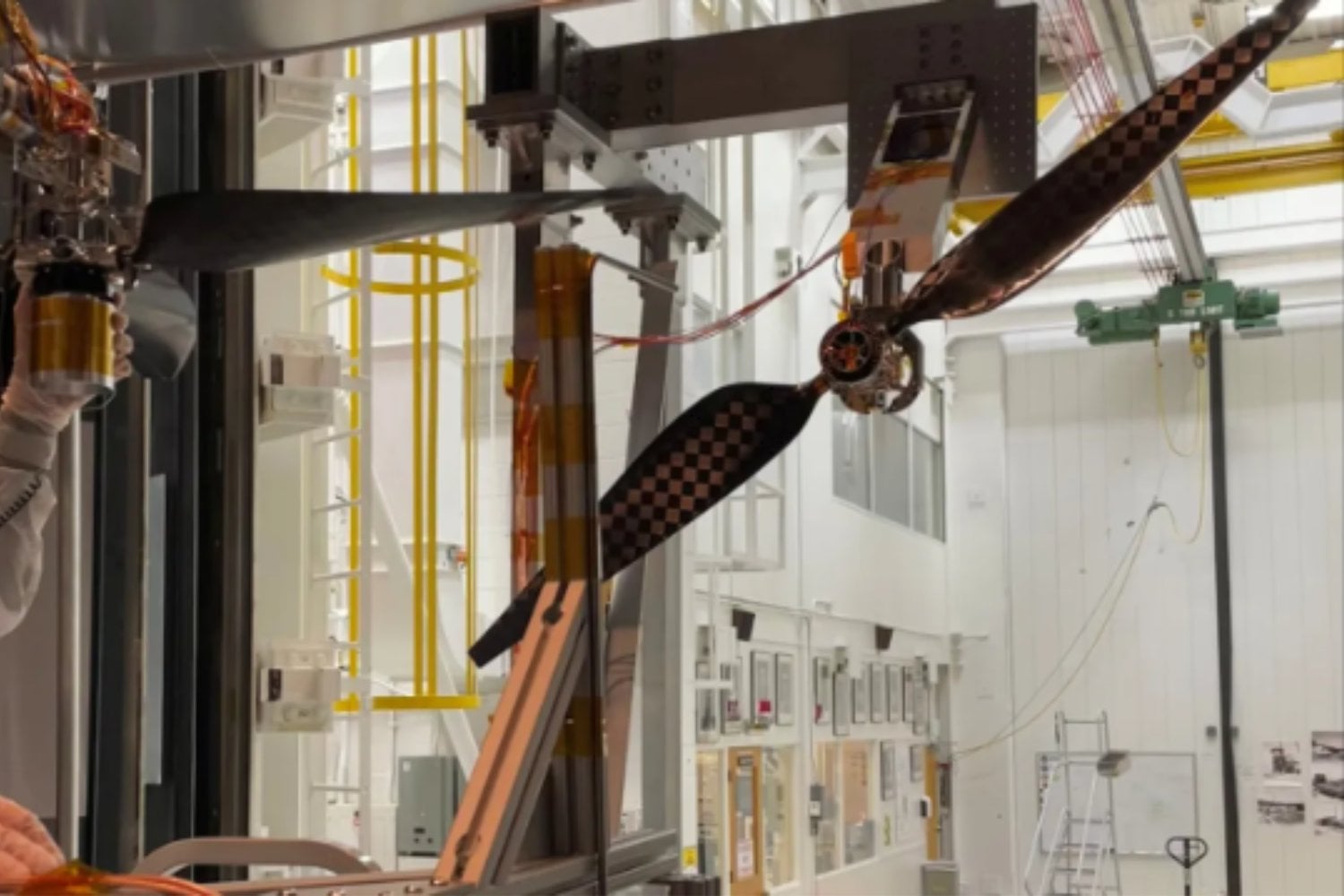 La NASA acaba de superar uno de los mayores problemas para explorar Marte desde el aire. Sus nuevos rotores ya pueden girar a velocidades supersónicas dentro de una atmósfera similar a la del planeta rojo