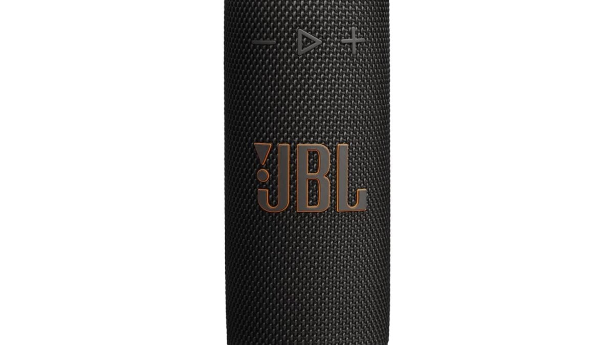 Amazon liquida el altavoz Bluetooth JBL Grip a su precio más bajo de la historia, incluso más barato que en Prime Day