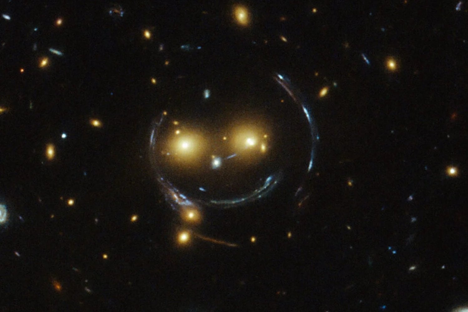 Lente Gravitacional