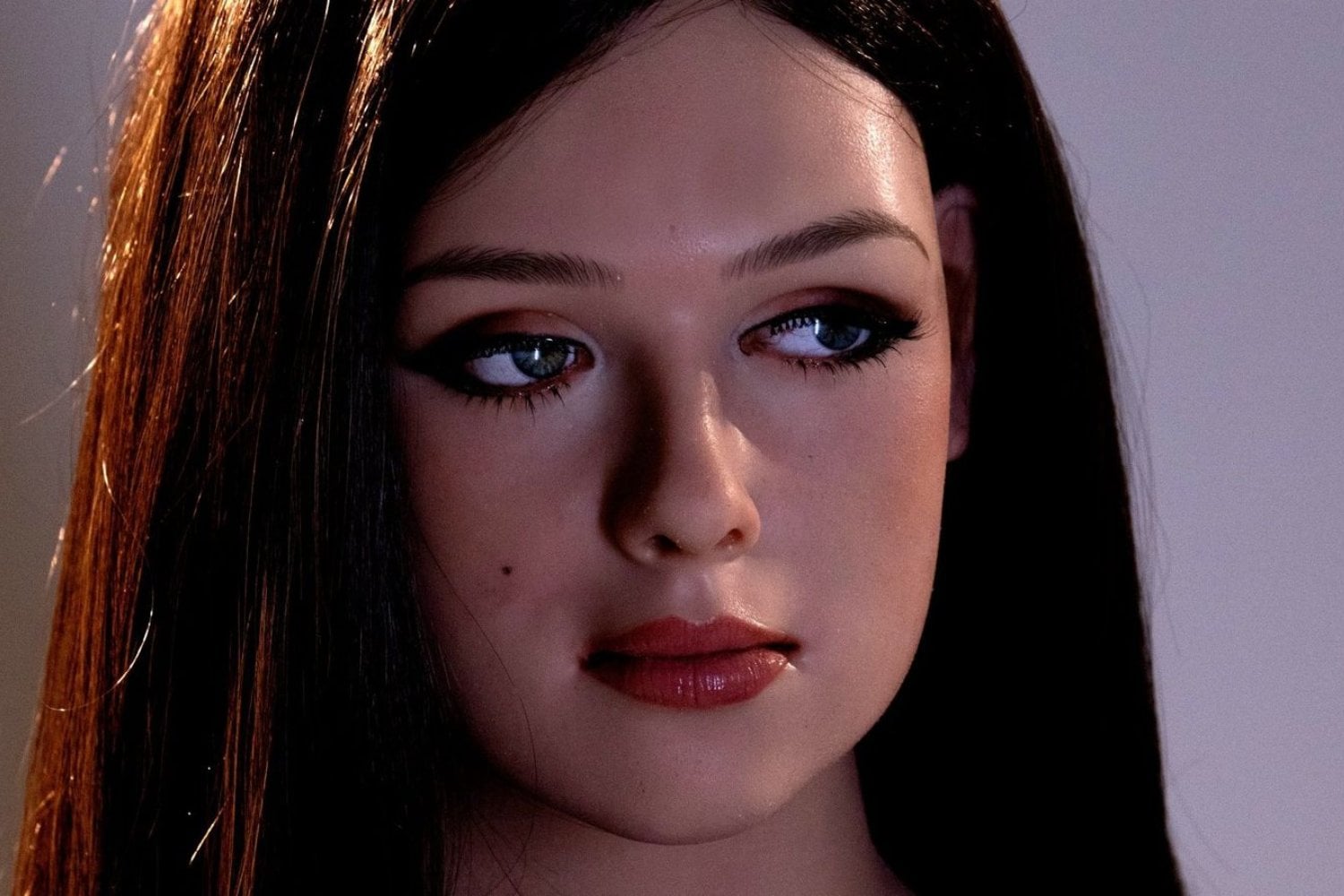 Un robot humanoide comenzará a participar en clases de inteligencia artificial y robótica de una escuela pública de Nueva York. El piloto combinará conversaciones presenciales con un tutor digital que podría llegar a 500 estudiantes