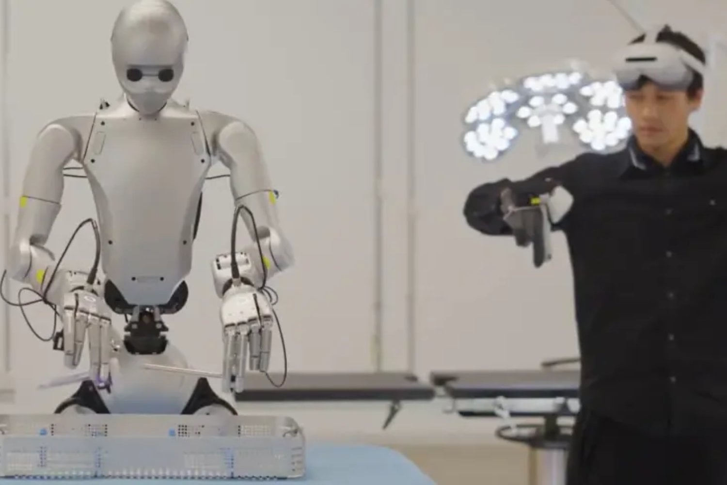 Nvidia y Unitree acaban de presentar uno de los robots humanoides más avanzados hasta la fecha. Tiene 31 articulaciones, potencia de IA de última generación y fuerza para trabajar en el mundo real