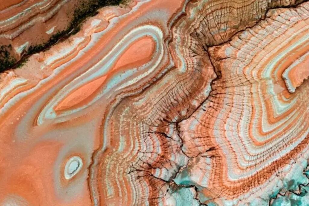 Científicos encuentran óxido de grafeno dentro de una falla activa por primera vez. El material podría explicar por qué algunas fracturas se deslizan lentamente sin generar grandes terremotos