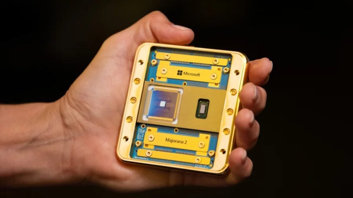 Microsoft dice que su nuevo chip cuántico Majorana 2 puede adelantar una revolución que parecía lejana. La compañía promete un ordenador cuántico escalable para 2029, aunque los físicos todavía piden pruebas más abiertas