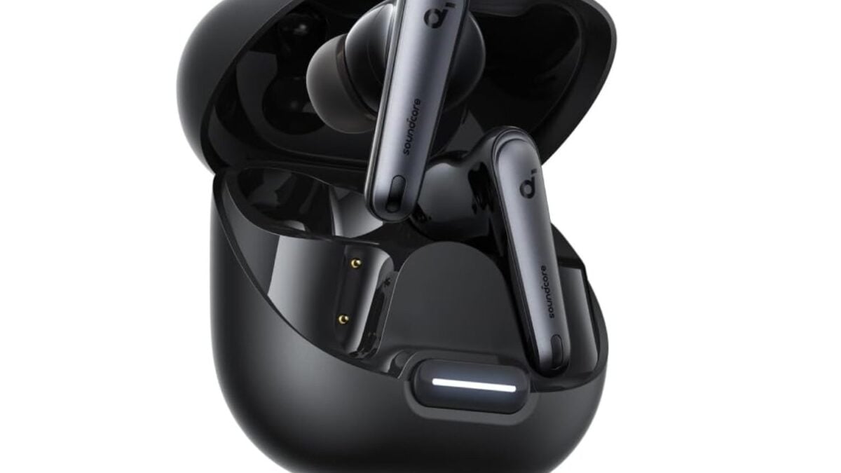Estos auriculares Anker Soundcore cuestan aproximadamente cinco veces menos que los AirPods Pro durante Amazon Prime Day