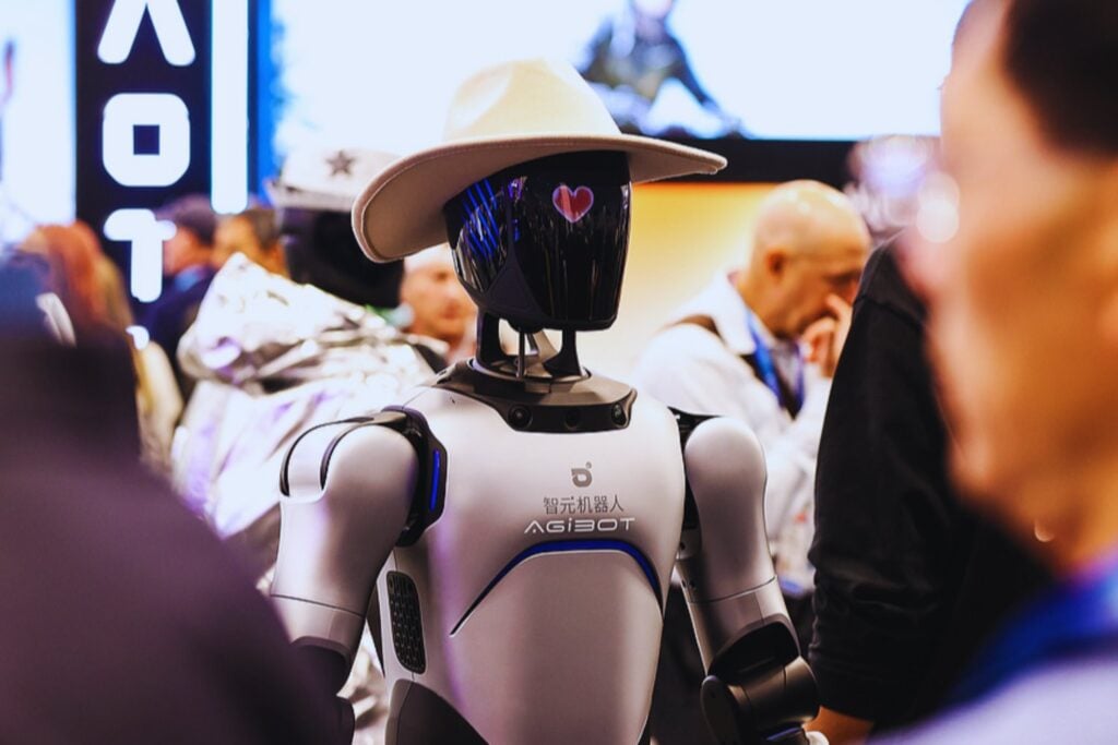 China ya fabrica el 85% de los robots humanoides del mundo y puede producirlos mucho más baratos que sus rivales. El verdadero problema es que todavía no existen suficientes trabajos útiles ni compradores dispuestos a pagar por ellos