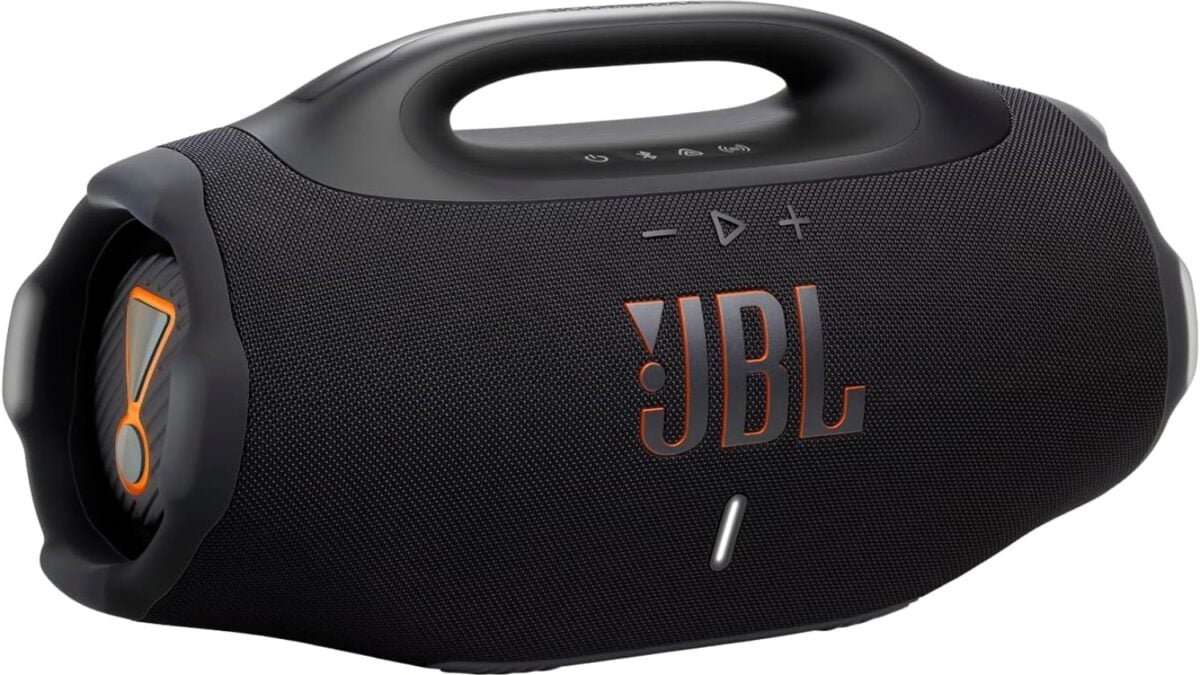 Amazon Liquids the portable Bluetooth speaker JBL Boombox 4 at a price close to its historical minimum while stocks are already beginning to run out