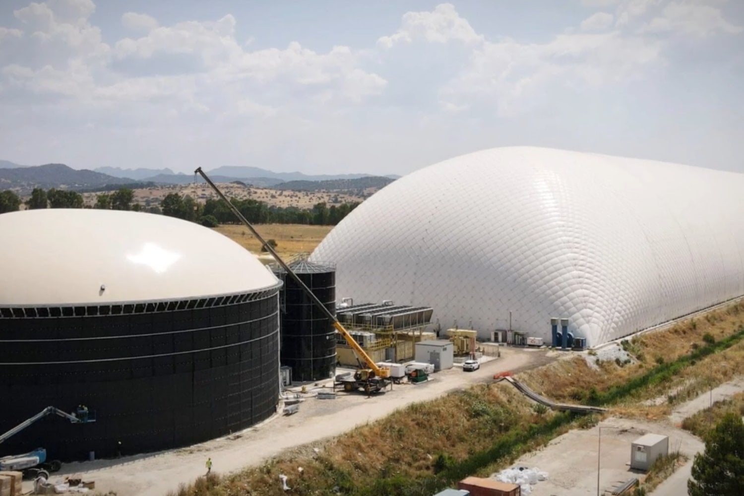 Google apuesta por una batería de CO₂ en Irlanda: la idea es guardar energía renovable cuando sobra y usarla cuando la red la necesita