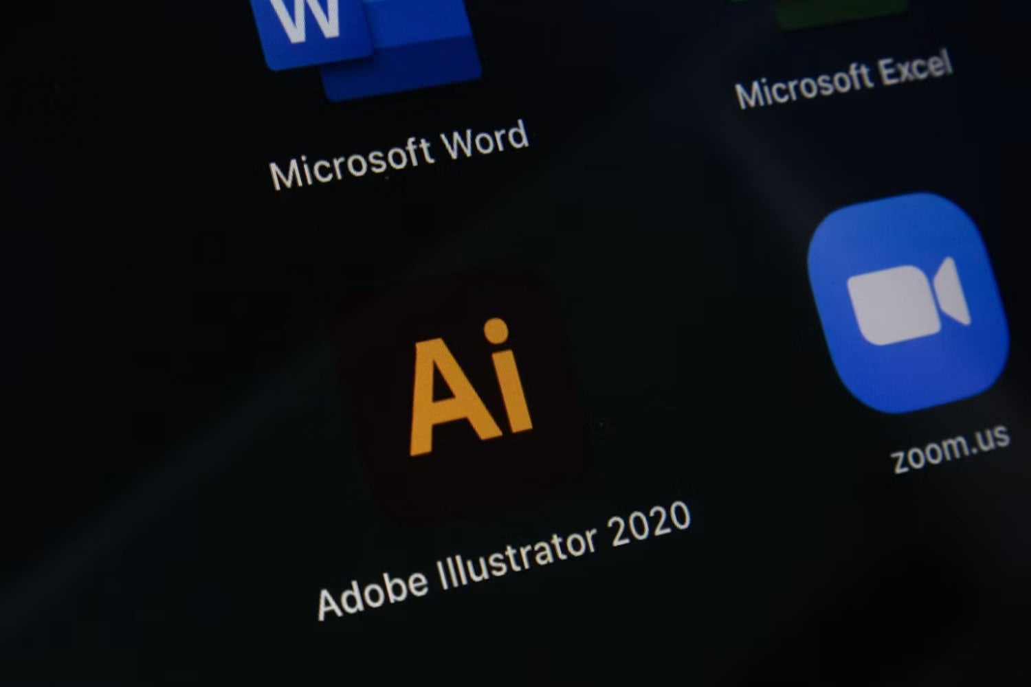 Adobe parecía una víctima segura de la inteligencia artificial. Resulta que puede ser una de sus grandes ganadoras