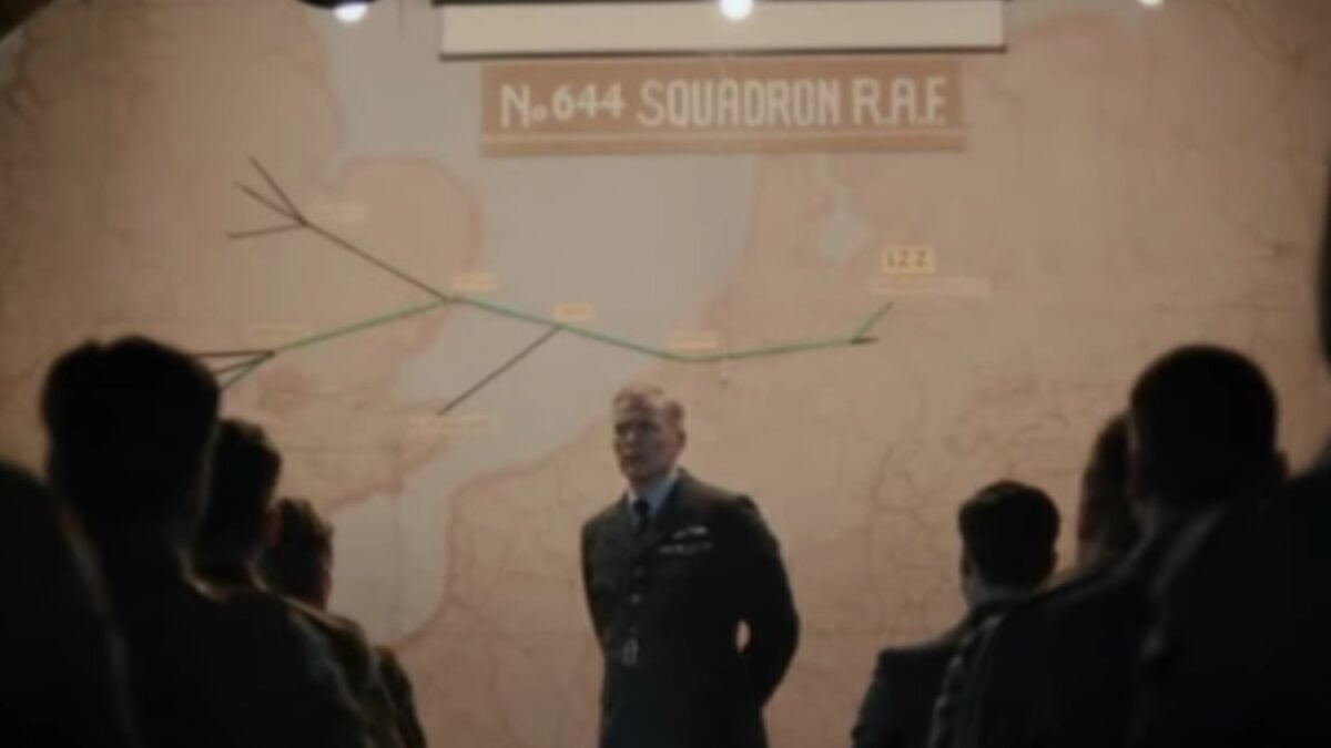 El conflicto oculto de la Segunda Guerra Mundial que revive este éxito de Netflix