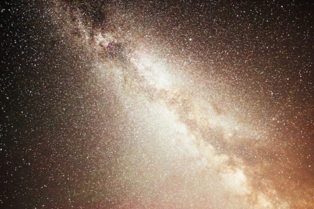 Euclid miró al centro de nuestra galaxia durante un día y logró una imagen histórica