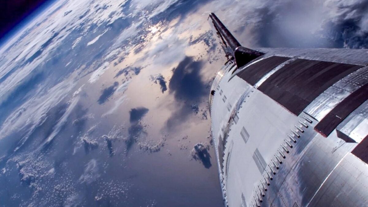 Each launch of the Starship consumes 2.4 million pounds of methane, so SpaceX will build its own pipeline called Starpipe
