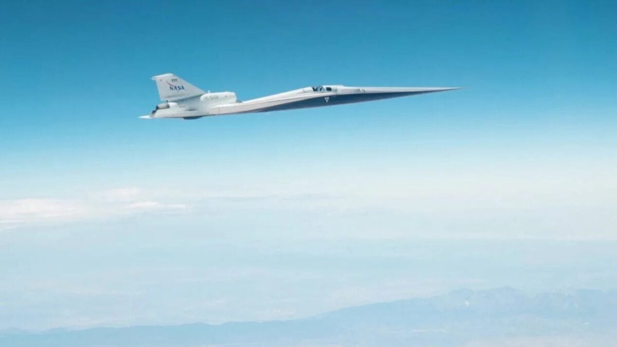 La NASA rompió la barrera del sonido en junio y nadie lo oyó: el X-59 alcanzó Mach 1.4 a 16.700 metros de altitud y ahora sobrevuela comunidades de EE.UU. para comprobar si su «boom sordo» es tolerable para el público