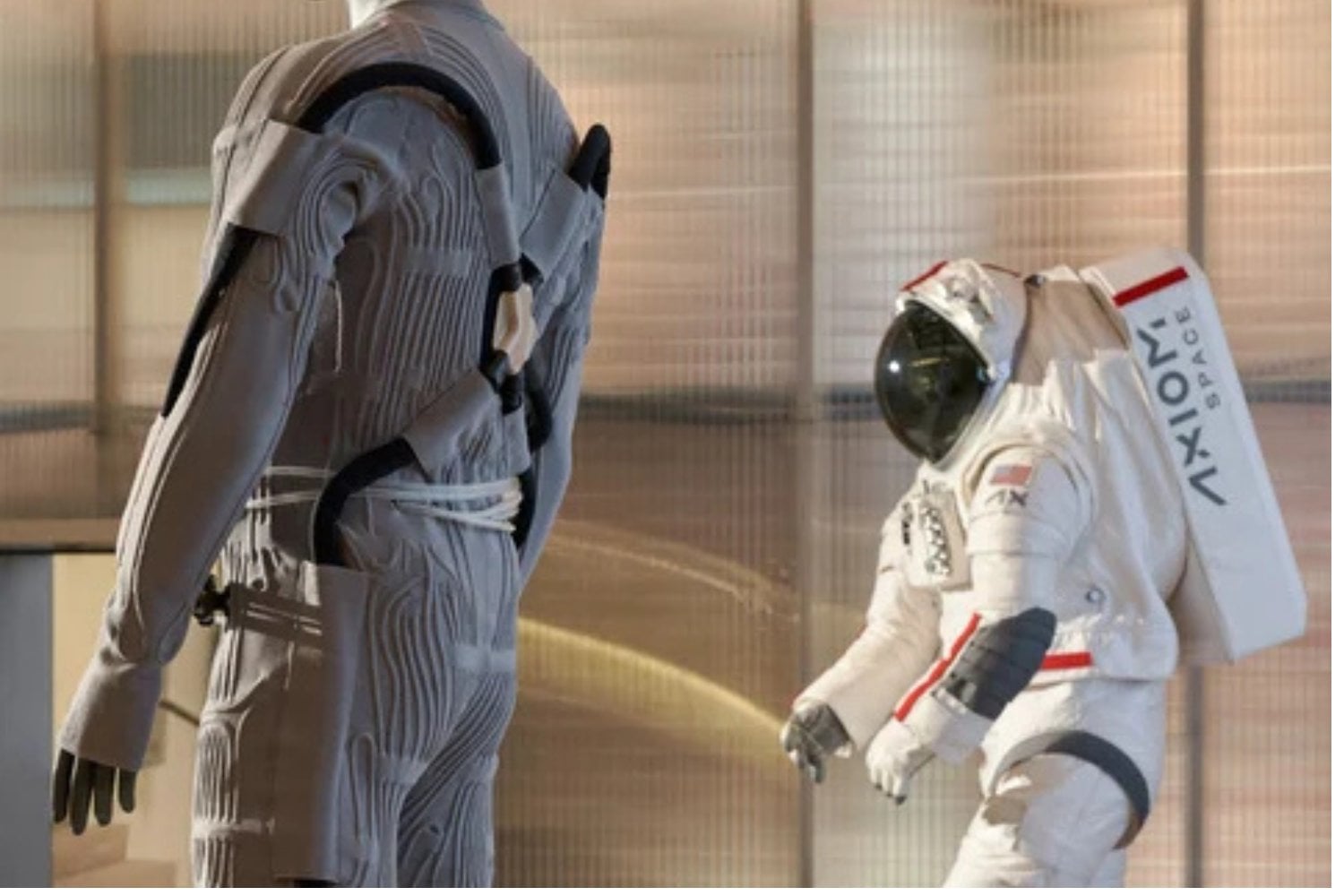 Traje Espacial Axiom Prada 2