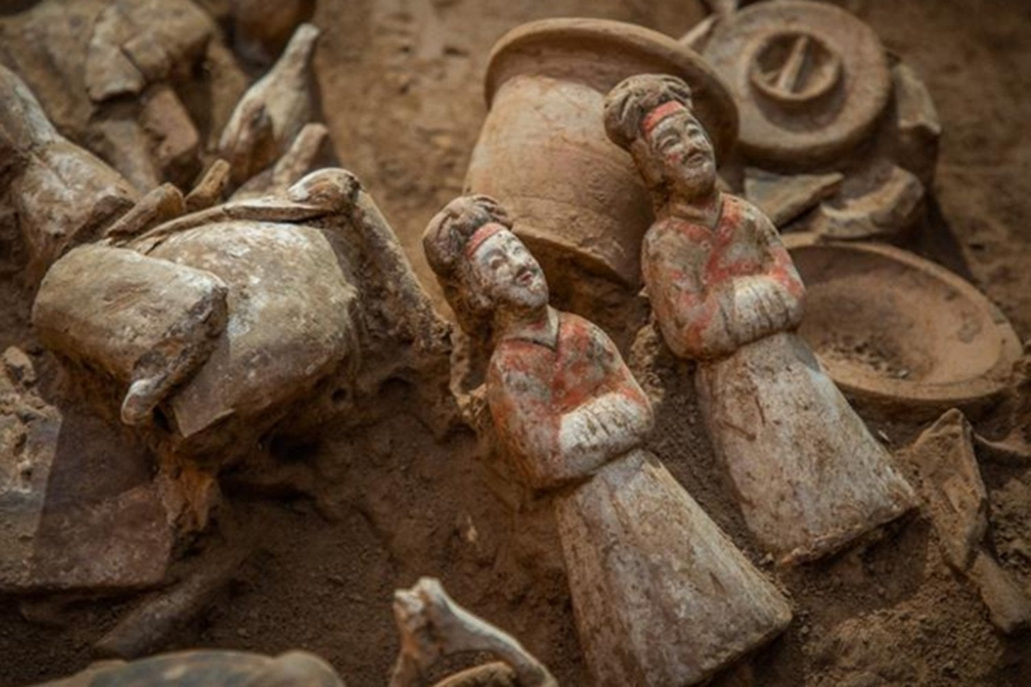 Hace 2.000 años, los habitantes de China también se llevaban sus juegos de mesa a la tumba. Dos tableros grabados en simples ladrillos revelan hasta dónde llegó la fiebre por el misterioso Liubo